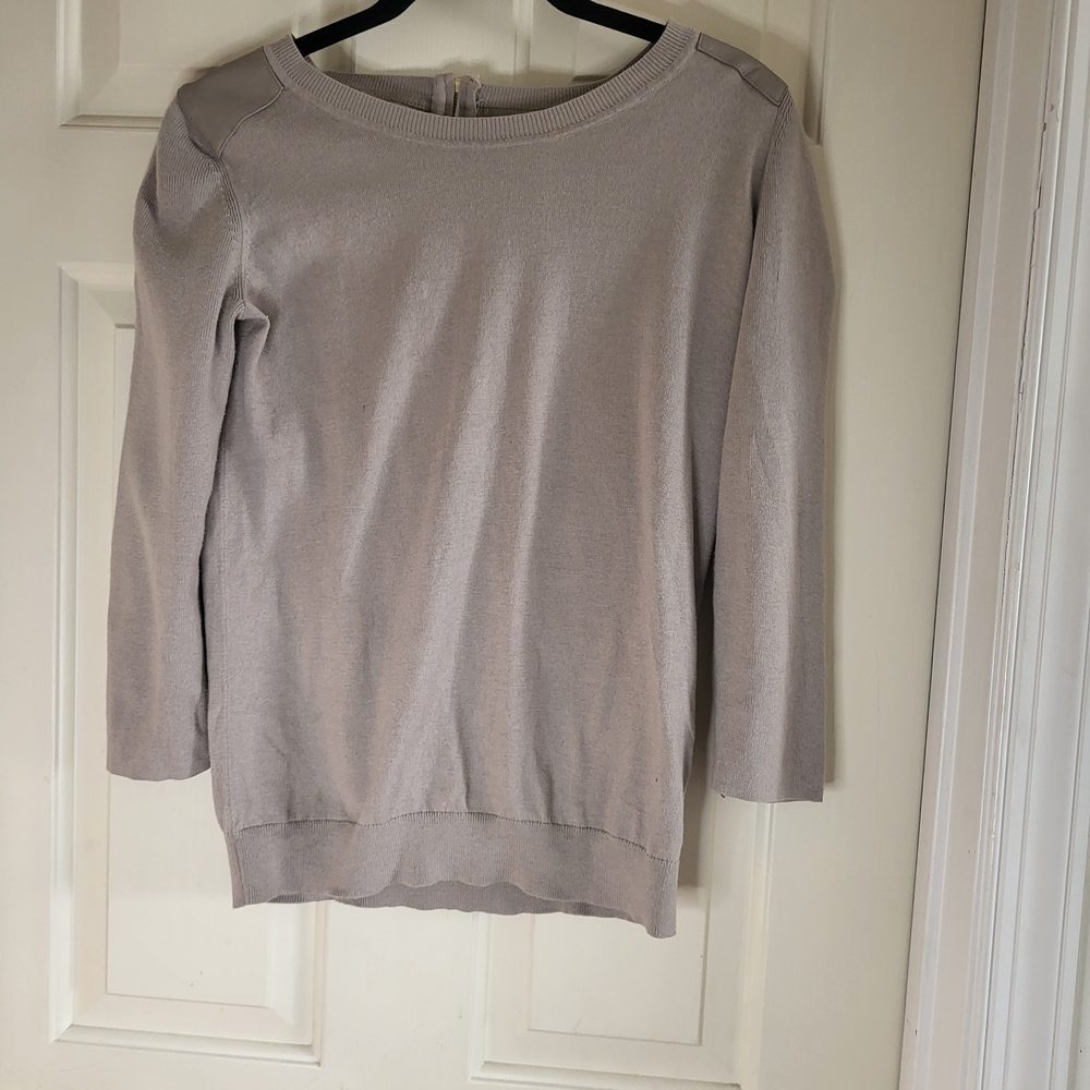Banana Republic Light Gray Women's Top